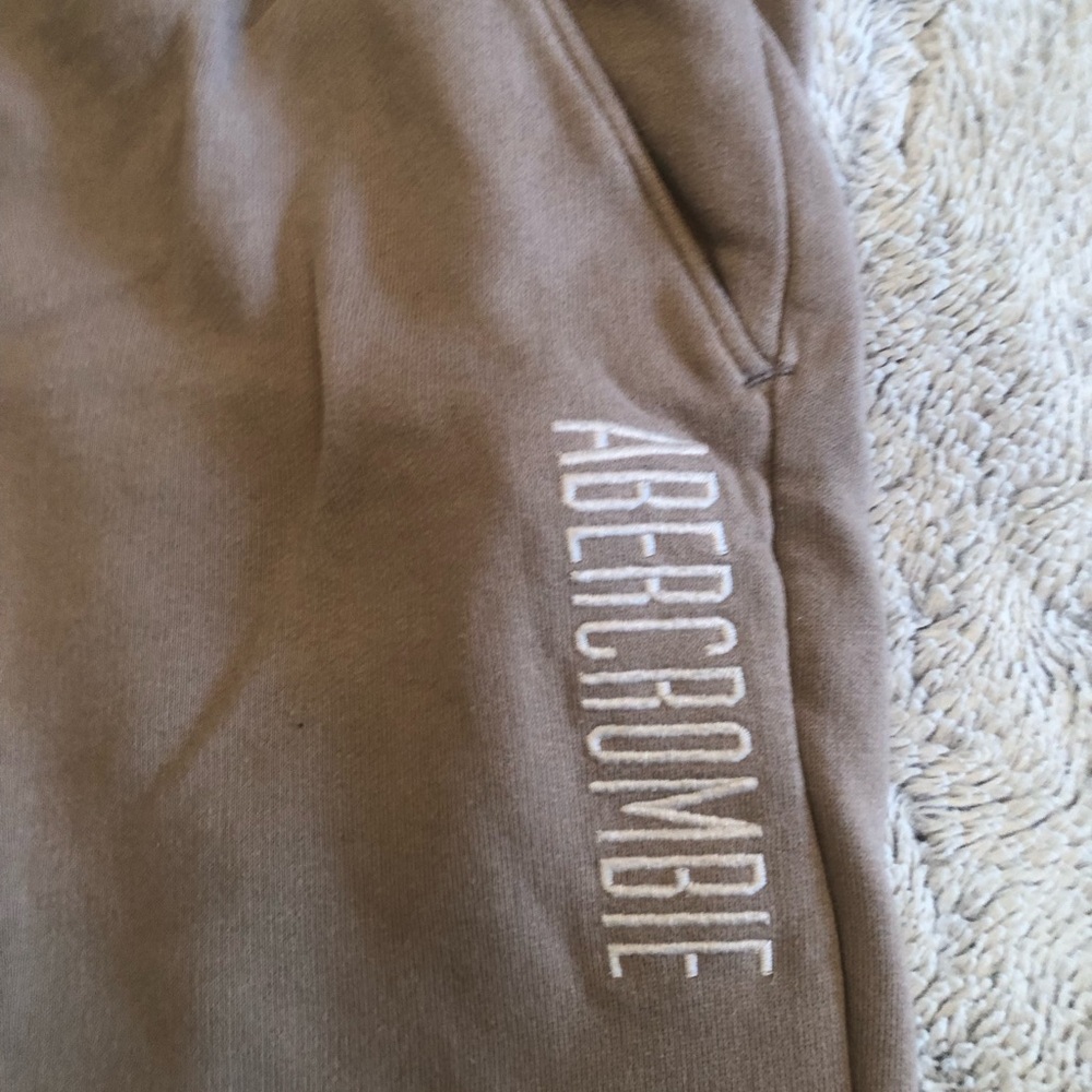 Abercrombie & Fitch Kids Tan Bottoms